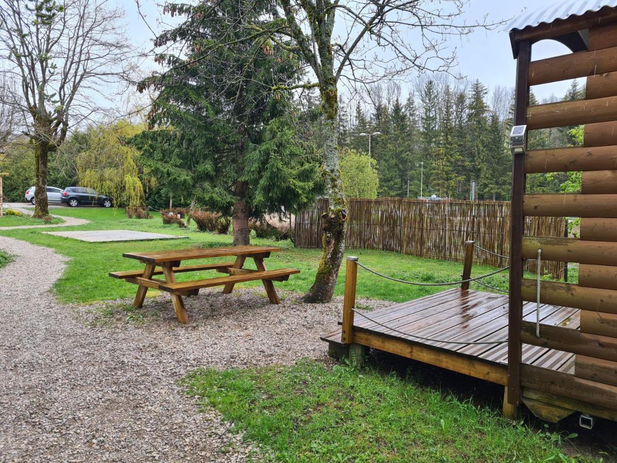 Roulottes Gites - Auberge De La Riviere Foncine-le-Haut 外观 照片
