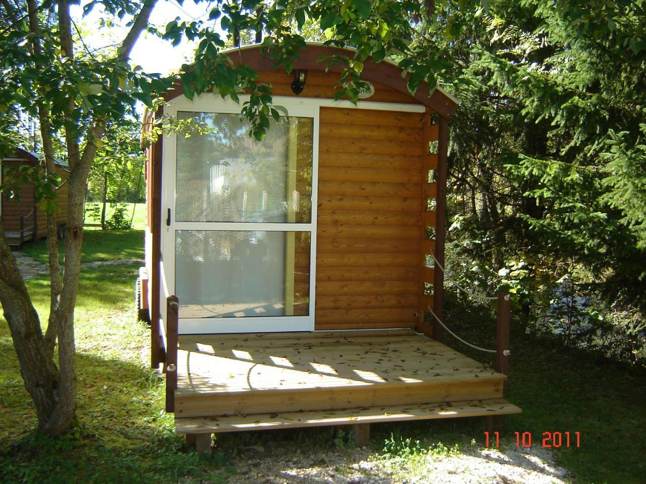 Roulottes Gites - Auberge De La Riviere Foncine-le-Haut 外观 照片